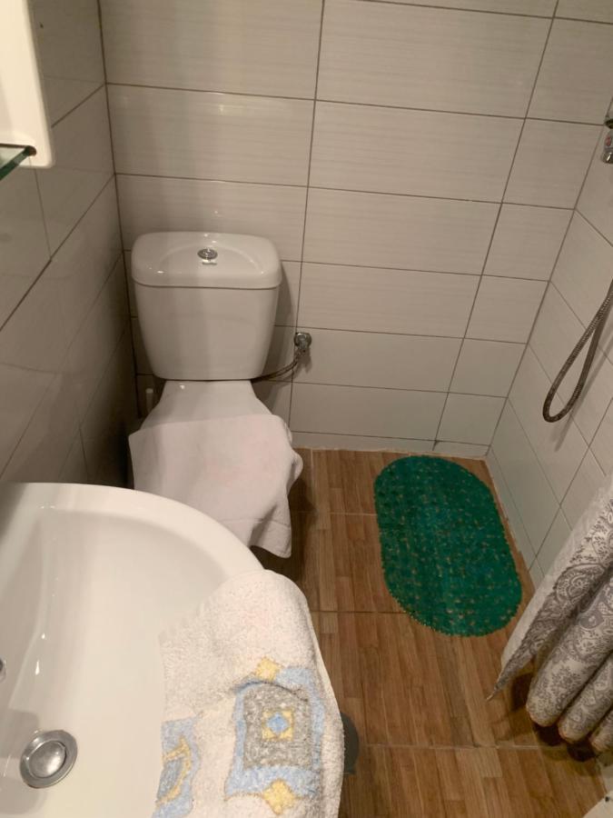Mama Apt & Parking 拉里萨 外观 照片